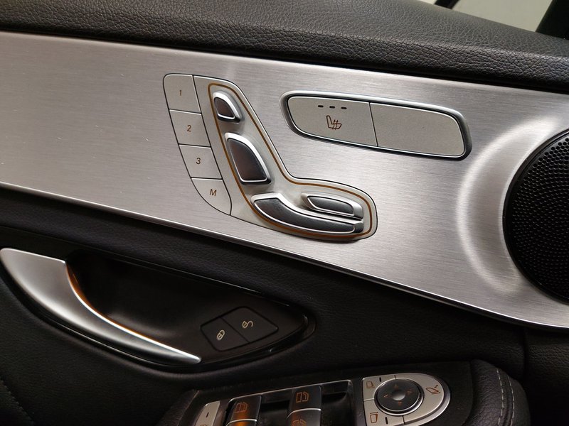 Mercedes-Benz C 220 d AMG Line automatik • panorama • ACC — 15