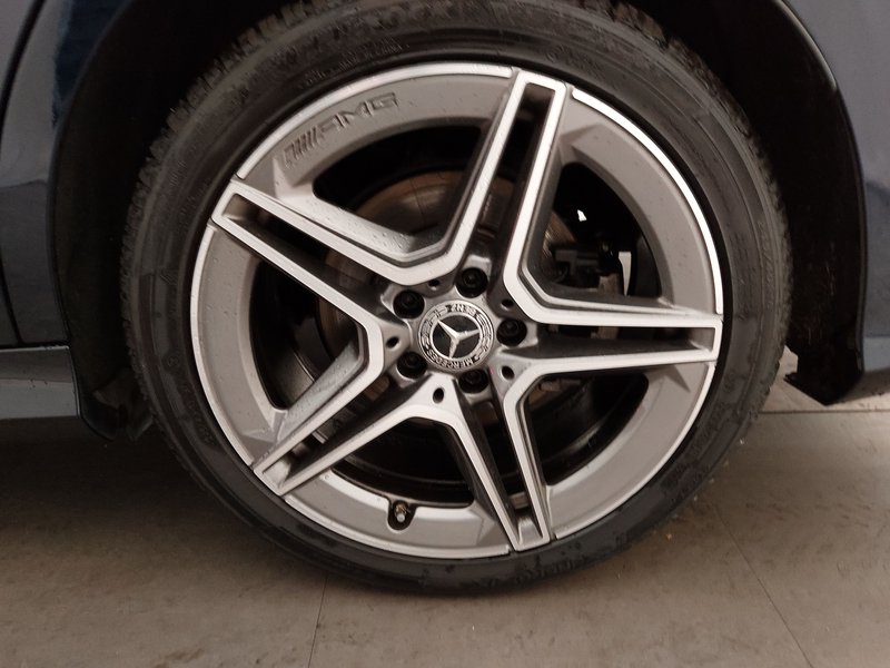 Mercedes-Benz C 220 d AMG Line automatik • panorama • ACC — 8