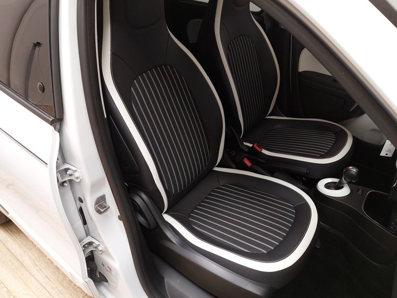 Renault Twingo Electric Techno automatik • navigacija — 10