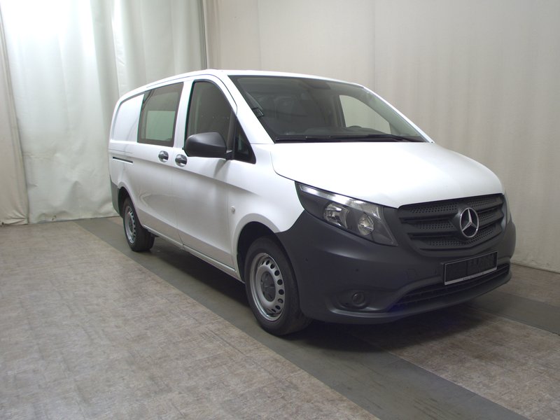 Mercedes-Benz Vito 114 CDI automatik • AHK • digitalni instrumenti — 3