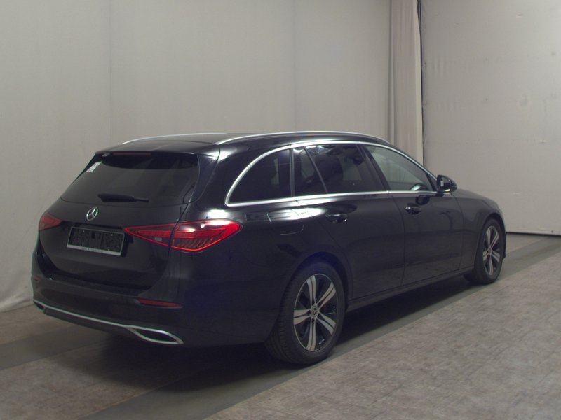 Mercedes-Benz C 220 d automatik Avantgarde • Full LED • digitalni instrumenti — 4
