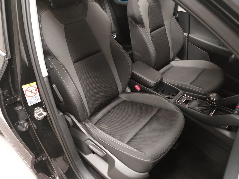 Škoda Karoq 2.0 TDI 4x4 automatik Tour • ACC • kuka — 10