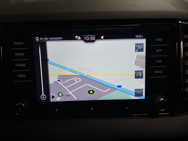 Škoda Karoq 2.0 TDI 4x4 automatik Tour • ACC • kuka — 19