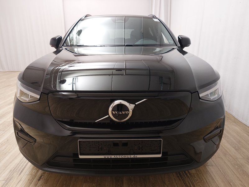 Volvo XC40 Core • AHK • Full LED — 9