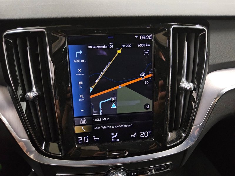 Volvo V60 T6 AWD Inscription automatik • Full LED • panorama — 7