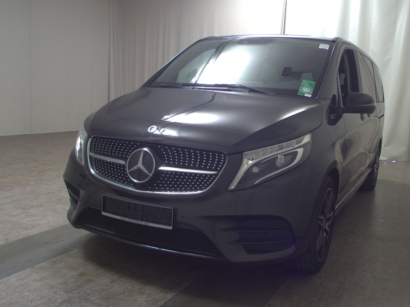 Mercedes-Benz V 220 d automatik AMG Line • LED • Navigacija — 2