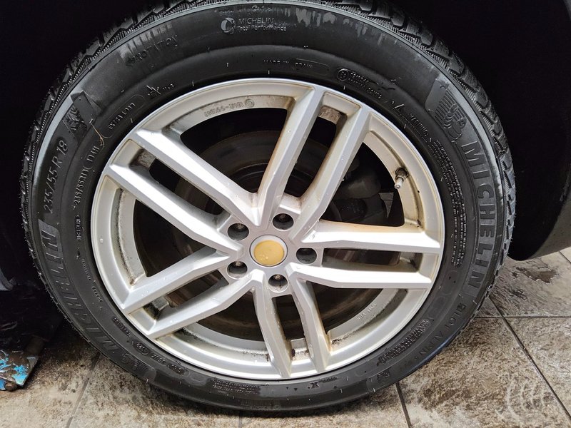 Mercedes-Benz GLB 220 d automatik Progressive • ACC • LED — 11