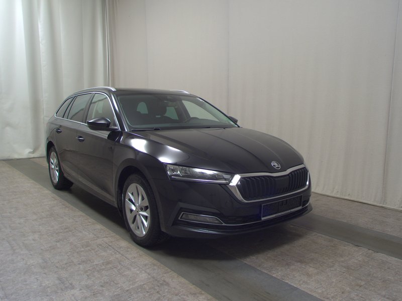 Škoda Octavia Kombi 2.0 TDI automatik Style • ACC • AHK — 3