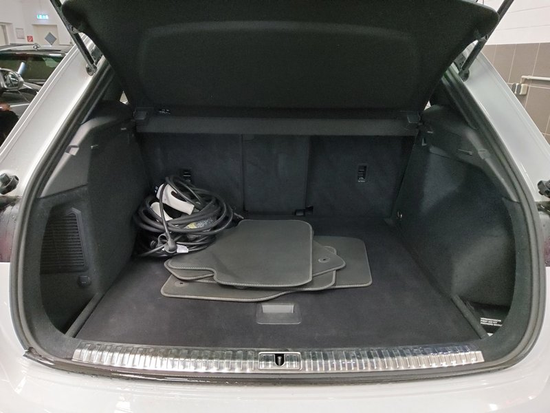 Audi Q3 45 TFSI e S line automatik • ACC • navigacija — 13