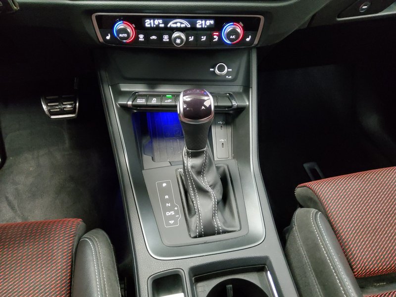 Audi Q3 45 TFSI e S line automatik • ACC • navigacija — 6