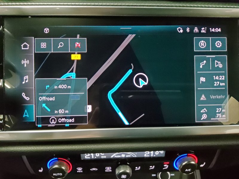 Audi Q3 45 TFSI e S line automatik • ACC • navigacija — 7