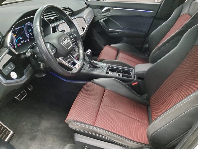 Audi Q3 45 TFSI e S line automatik • ACC • navigacija — 9