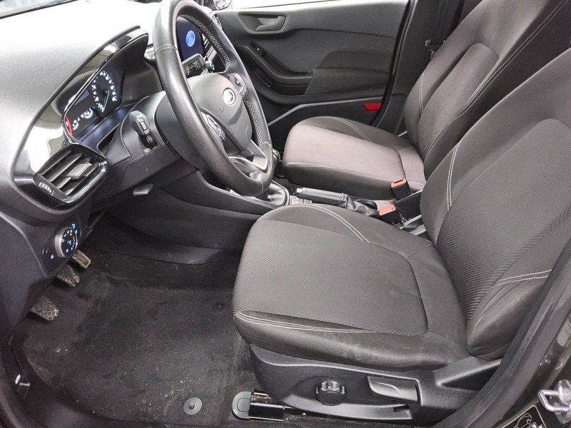 Ford Fiesta 1.0 EcoBoost Cool&Connect • LED — 8