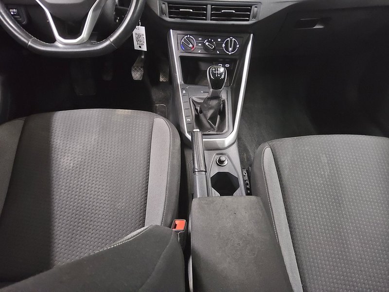 Volkswagen Polo 1.0 TSI • LED — 6