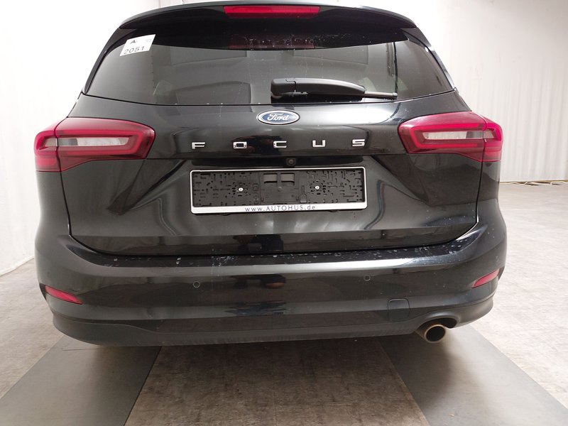 Ford Focus Turnier 1.5 TDCi Titanium X automatik • LED • digitalni instrumenti — 16