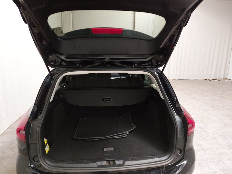 Ford Focus Turnier 1.5 TDCi Titanium X automatik • LED • digitalni instrumenti — 17
