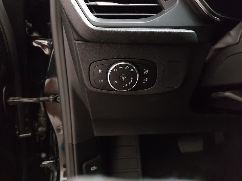 Ford Focus Turnier 1.5 TDCi Titanium X automatik • LED • digitalni instrumenti — 7