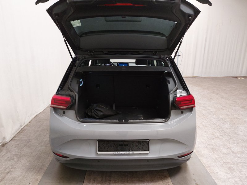 Volkswagen ID.3 Pro Performance • LED • navigacija — 15