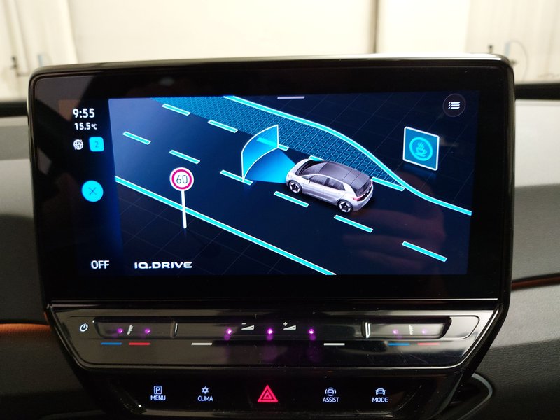 Volkswagen ID.3 Pro Performance • LED • navigacija — 19