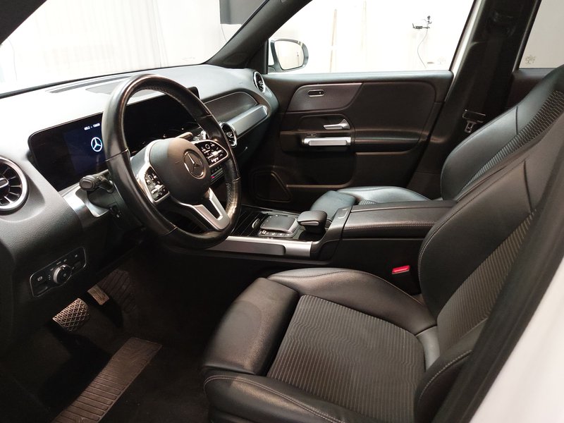 Mercedes-Benz GLB 200 d automatik Progressive • električna peta vrata • Full LED — 6
