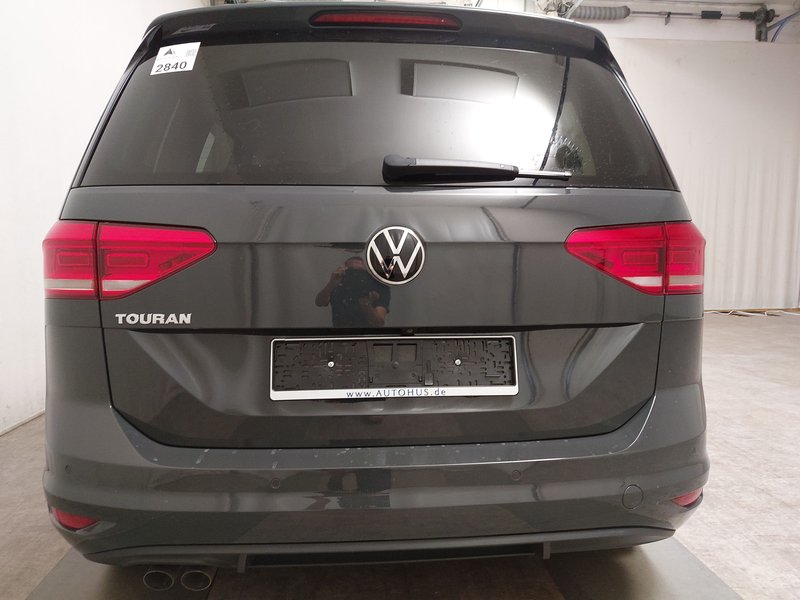 Volkswagen Touran 2.0 TDI automatik • ACC — 16