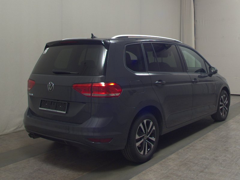 Volkswagen Touran 2.0 TDI automatik • ACC — 4
