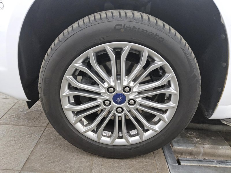 Ford Mondeo Turnier 2.0 EcoBlue Titanium • AHK • Full LED — 10