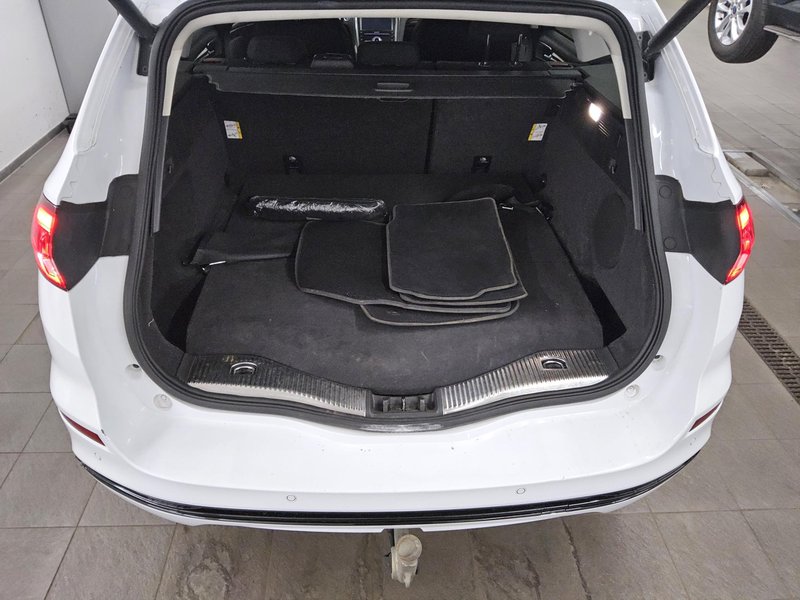 Ford Mondeo Turnier 2.0 EcoBlue Titanium • AHK • Full LED — 11
