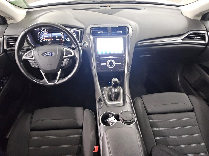 Ford Mondeo Turnier 2.0 EcoBlue Titanium • AHK • Full LED — 5