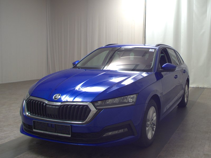 Škoda Octavia Combi 2.0 TDI Ambition • LED — 2