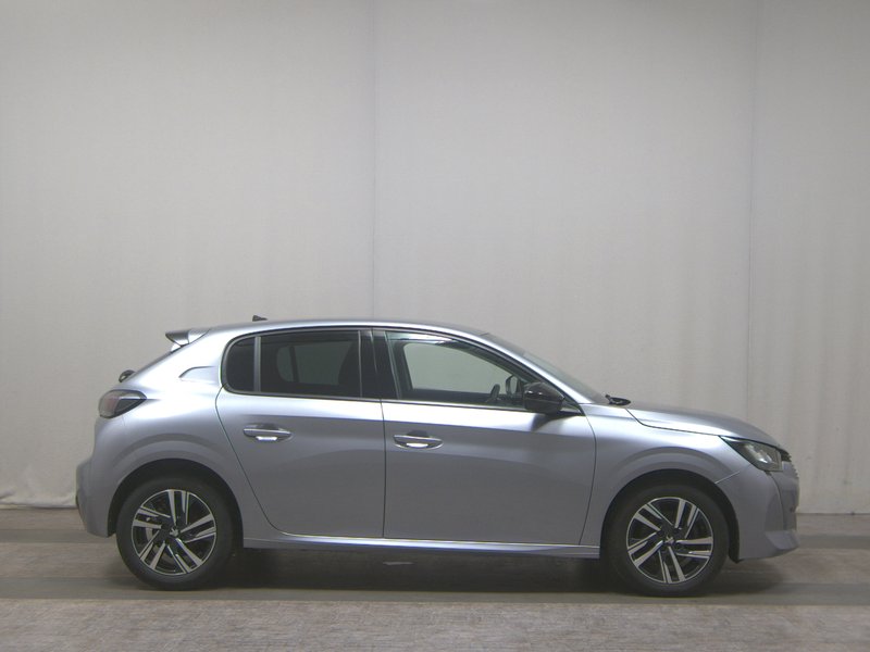 Peugeot 208 1.5 BlueHDi • Full LED
