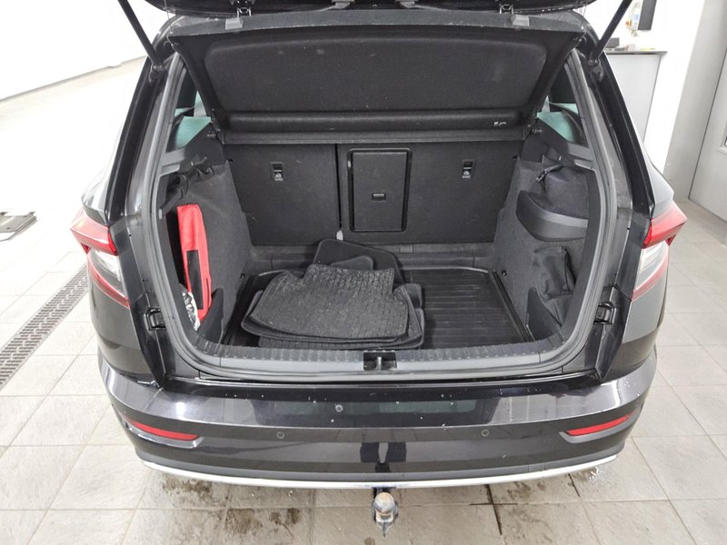 Škoda Karoq 2.0 TDI 4x4 automatik SportLine • ACC • AHK — 11