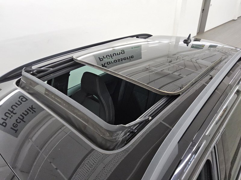 Škoda Karoq 2.0 TDI 4x4 automatik SportLine • ACC • AHK — 12
