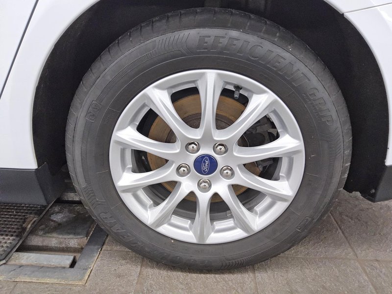 Ford Mondeo Turnier 2.0 EcoBlue automatik Trend • LED • navi — 10