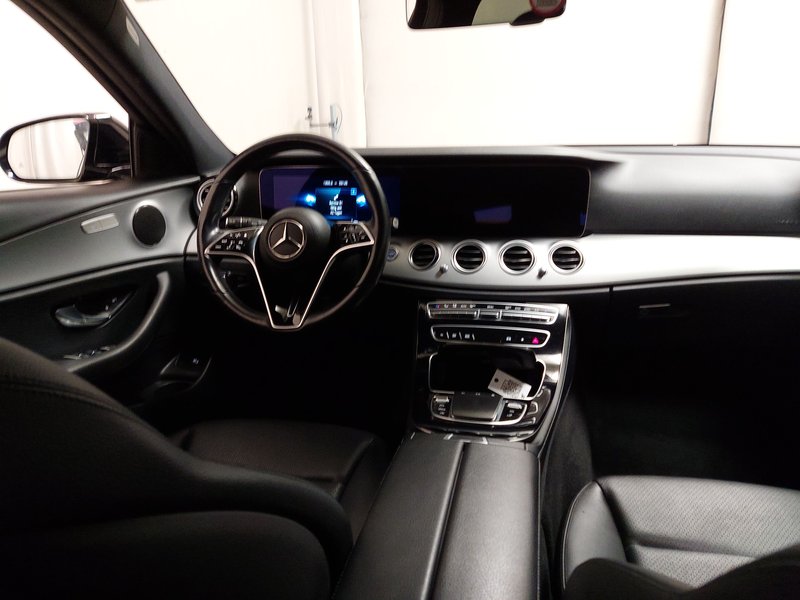 Mercedes-Benz E 200 d karavan automatik Avantgarde • ACC • zračno ogibanje — 20