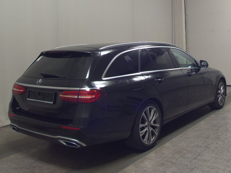 Mercedes-Benz E 200 d karavan automatik Avantgarde • ACC • zračno ogibanje — 4