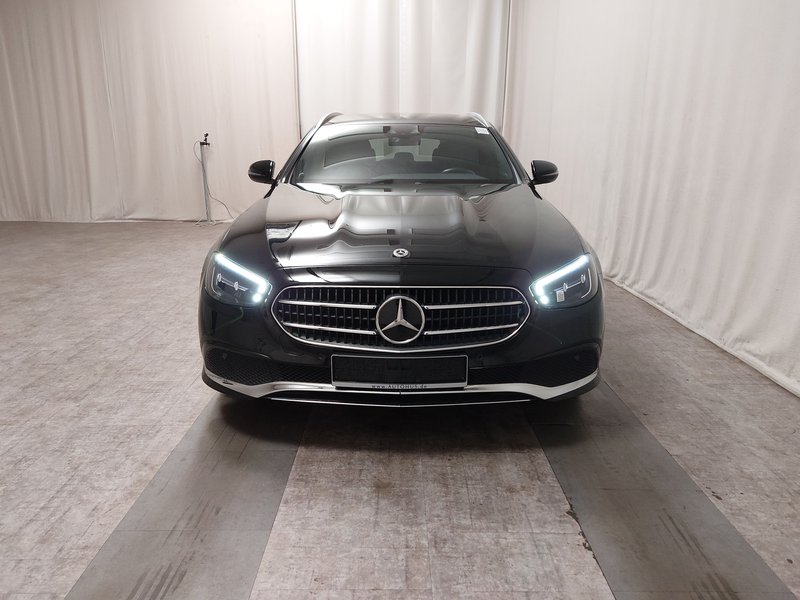 Mercedes-Benz E 200 d karavan automatik Avantgarde • ACC • zračno ogibanje — 9