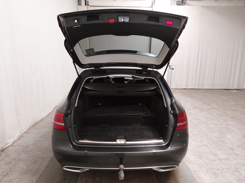 Mercedes-Benz C 300 de karavan Avantgarde automatik • HUD • 360° kamera — 18