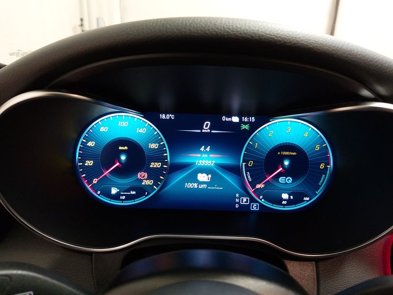 Mercedes-Benz C 300 de karavan Avantgarde automatik • HUD • 360° kamera — 22