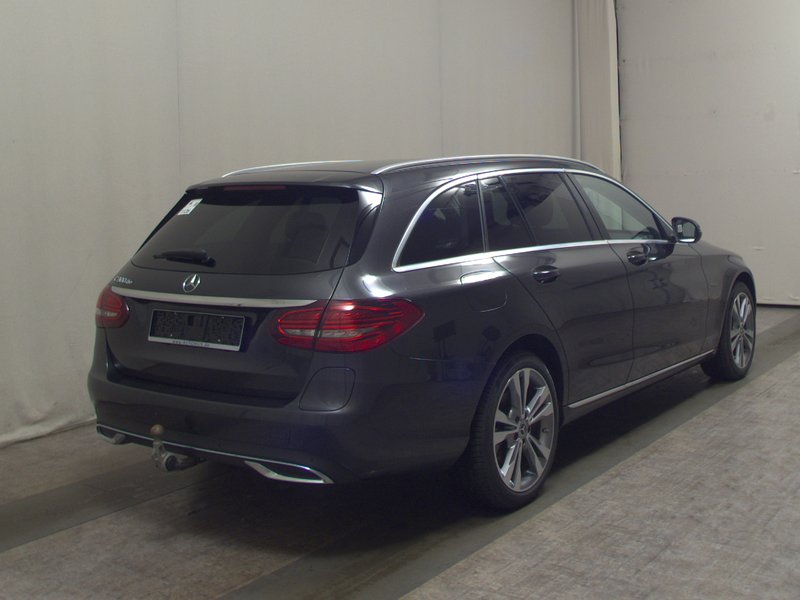 Mercedes-Benz C 300 de karavan Avantgarde automatik • HUD • 360° kamera — 4