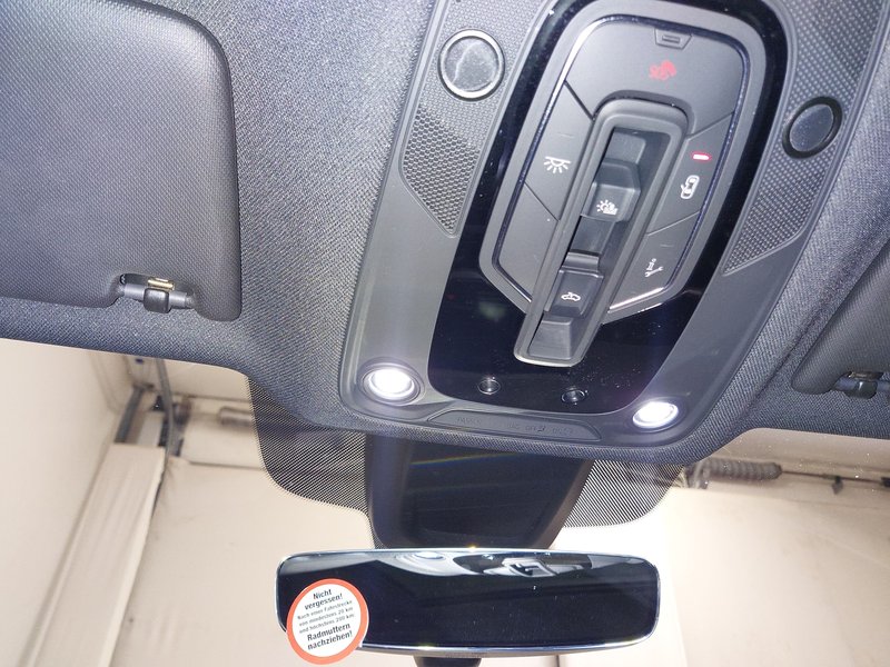 Audi Q5 40 TDI quattro S line automatik • panorama • 360° kamera — 13