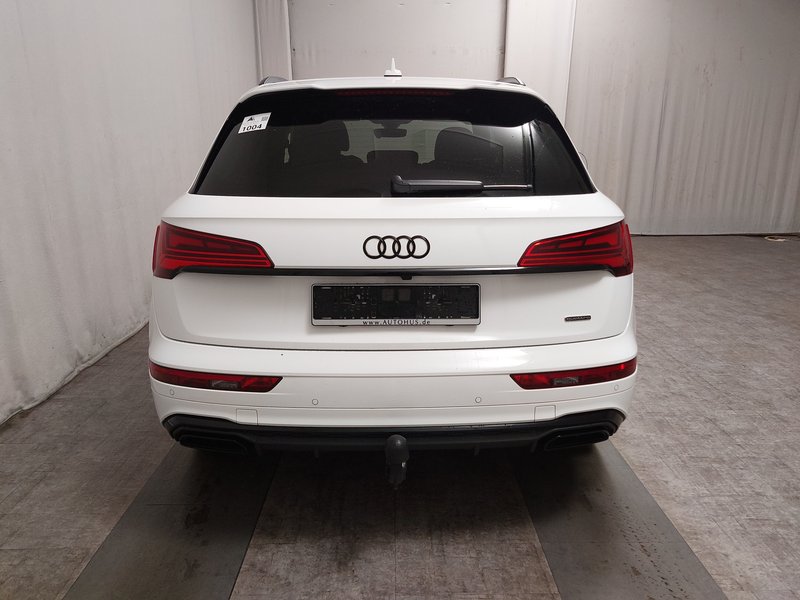 Audi Q5 40 TDI quattro S line automatik • panorama • 360° kamera — 14