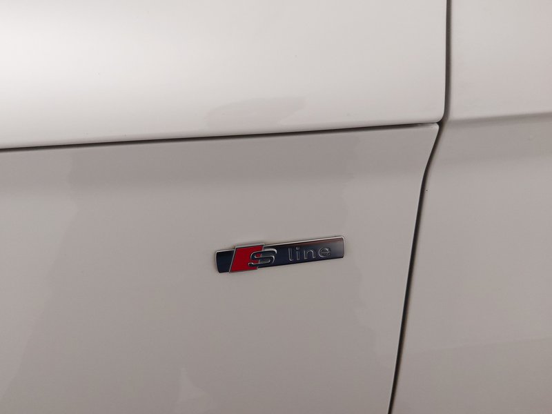 Audi Q5 40 TDI quattro S line automatik • panorama • 360° kamera — 15