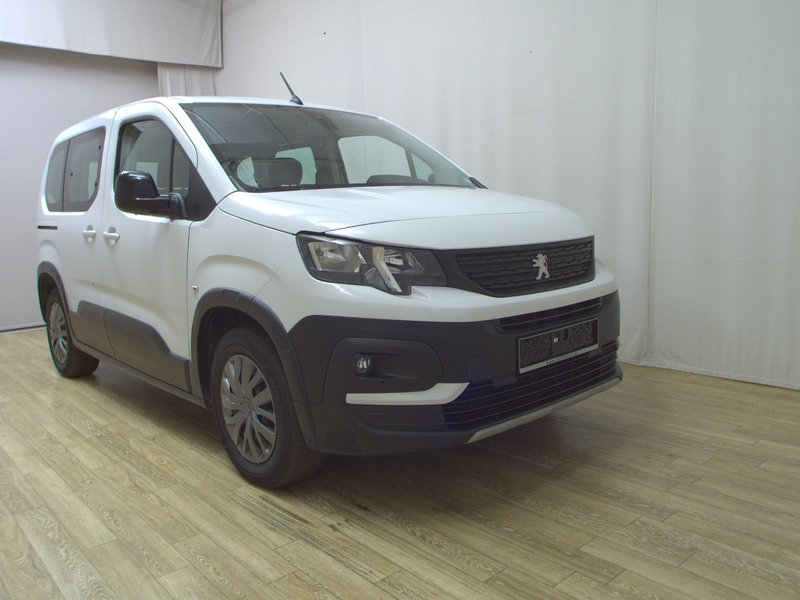 Peugeot Rifter Active • Tempomat • Senzori za parkiranje straga — 3