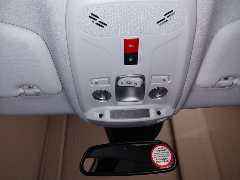 Opel Mokka-e Elegance • Full LED — 13