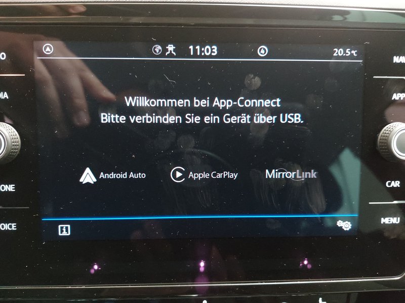 VW Passat Variant 2.0 TDI Business automatik • bežično punjenje • masaža — 21