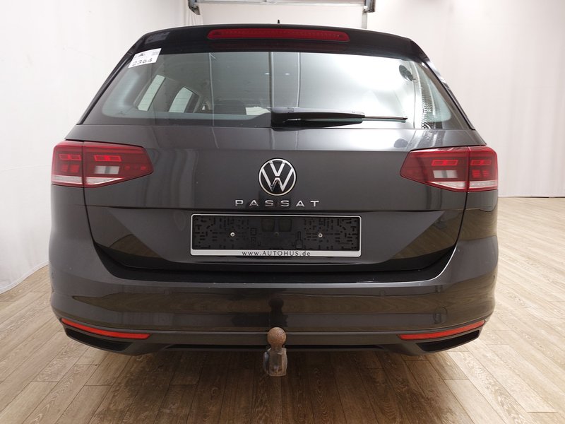 Volkswagen Passat Variant 2.0 TDI automatik Business • ACC • AHK — 14