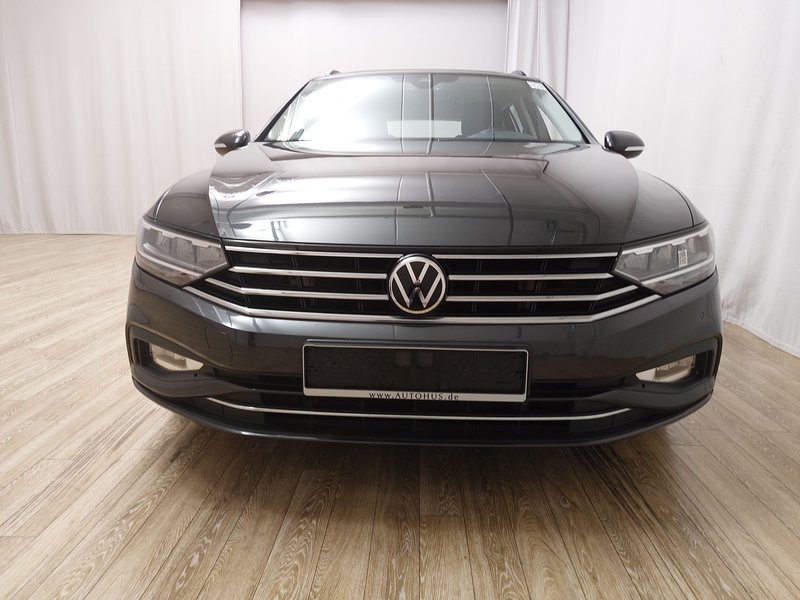 Volkswagen Passat Variant 2.0 TDI automatik Business • ACC • AHK — 9