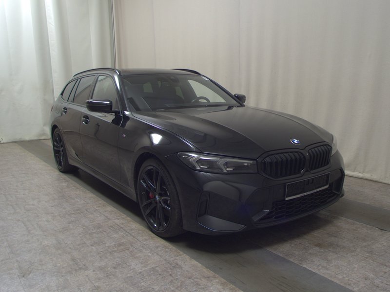BMW 330d Touring xDrive M Sport automatik • AHK • HUD — 3