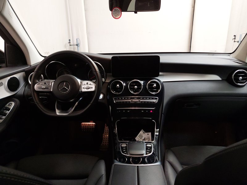 Mercedes-Benz GLC 200 d 4MATIC automatik AMG Line • Full LED • kamera — 17